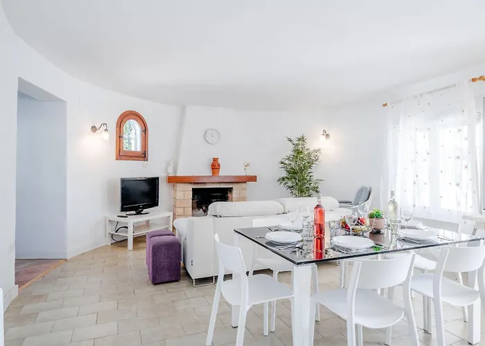 Villa Luisa By Interhome